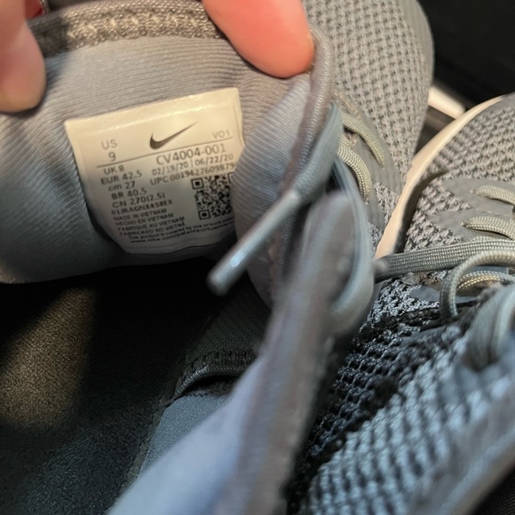 Lebron Witness IV TB Men's Size 9 - Picture 6 of 7